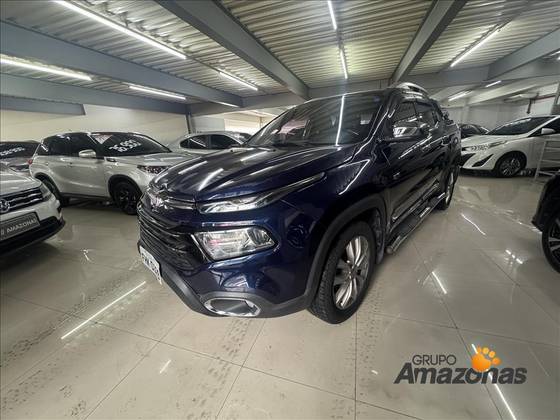 FIAT TORO 2.0 16V TURBO DIESEL RANCH 4WD AT9 FIAT TORO 2.0 16V TURBO DIESEL RANCH 4WD AT9